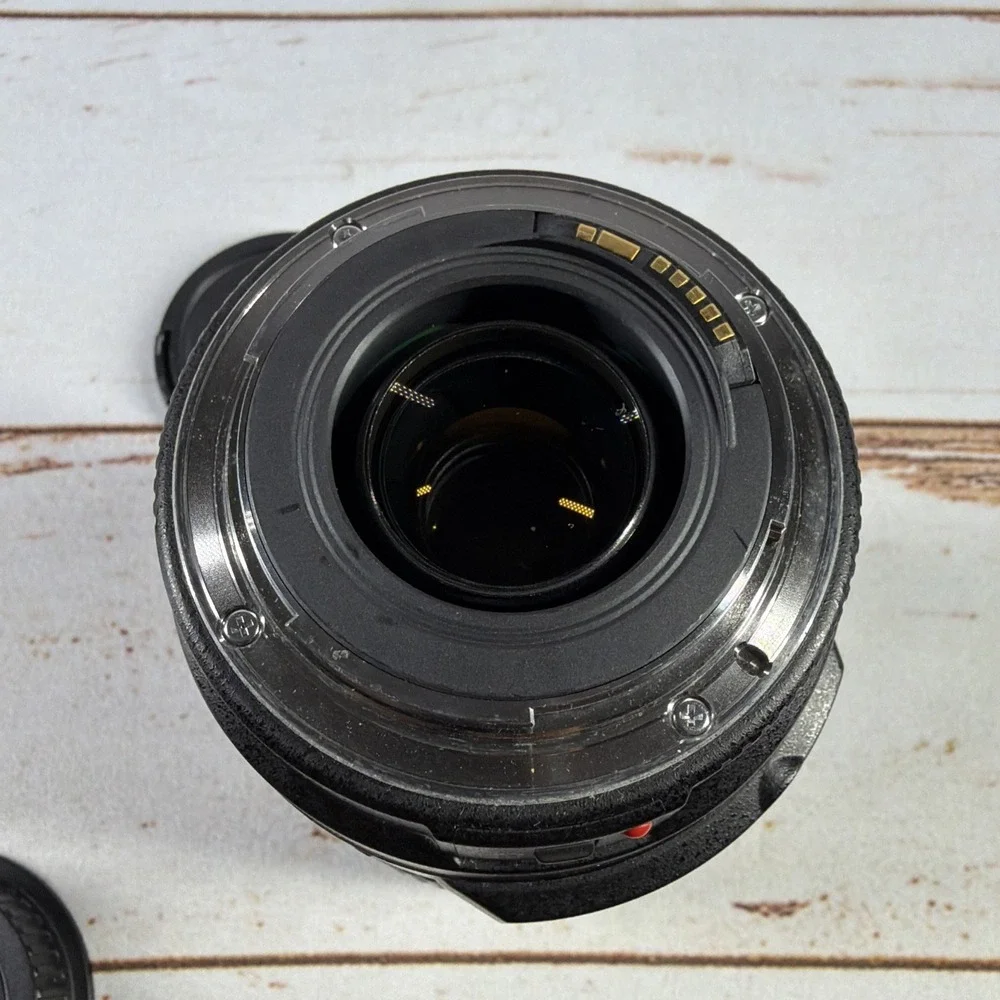 Canon EF 70-300mm f/4-5.6 IS USM Telephoto Zoom Lens For Parts/Repair